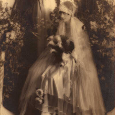 Leah Garland (McKahan) (Carothers) Ellenberger on her wedding day