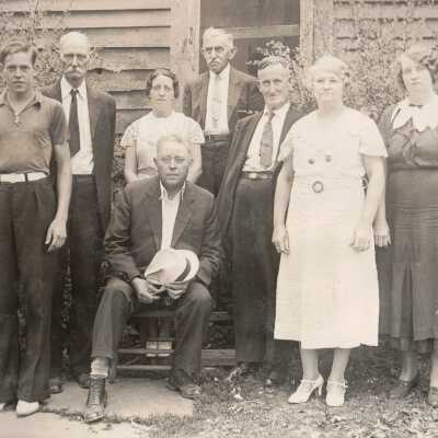 Frank Jones Album (Selected Photos) - William Franklin Horn [1870-1956] with the Jones family