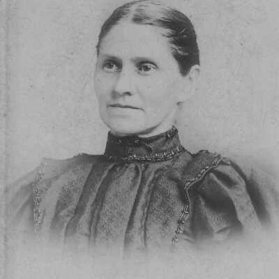 Julia Ann (Riggle) Murray [1856-1937]
