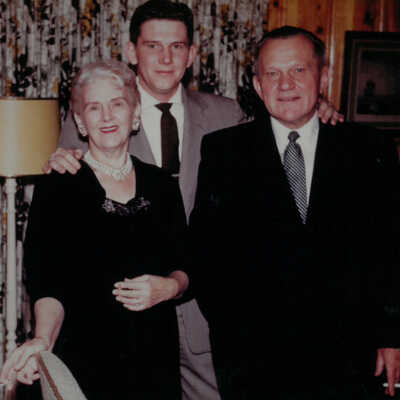 Anna Wilson "Ann" (Miller) Beyer [1894-1975] with her husband and son