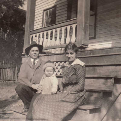 Robert Lawrence Throckmorton Sr. family