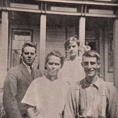 Throckmorton and Hartzell families
