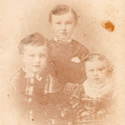 VanCleve Album, Photo 37 - Believed to be the eldest three children of Rev. William Smith VanCleve