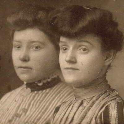 Elizabeth Brightie (Patterson) Phillips [on left]