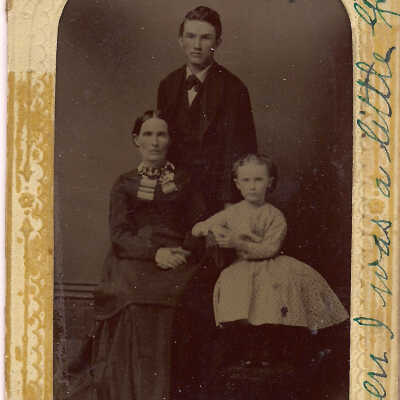 Anna Adelia (Brown) Patton with her children