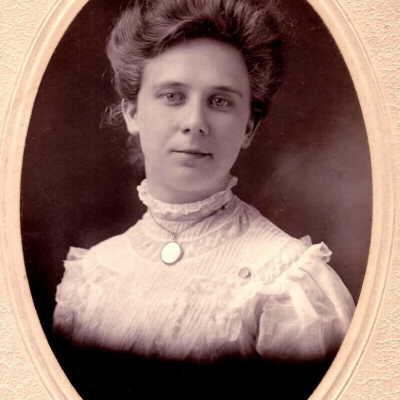 Irene Dunn (Carter) Harvey [1885-1987] - wife of Samuel Hawkins Harvey.