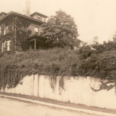 Haman C. Staggers and Samilda (Denny) Staggers family home