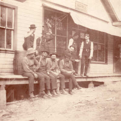 Higbee Post Office in Aleppo Township