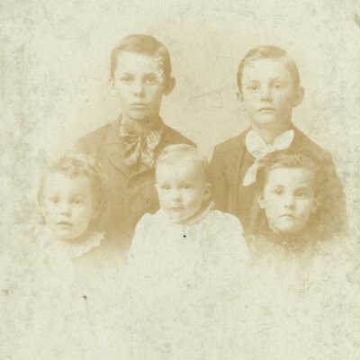 Mitchener Album 01, Photo 41 - John Ewing Baily and Harriet Eldora (Mitchener) Baily family