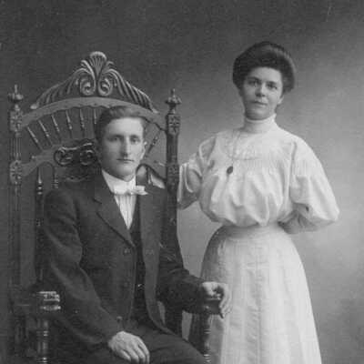 James Franklin Hoy and Athaliah Frances (Clovis) Hoy on their wedding day 18 October 1908