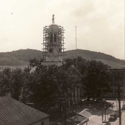 Greene County Courthouse and Fort Jackson Hotel in Waynesburg