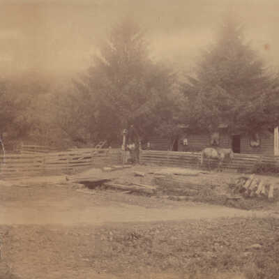Log home owned by William White [b. 15 August 1783; d. 2 March 1860]