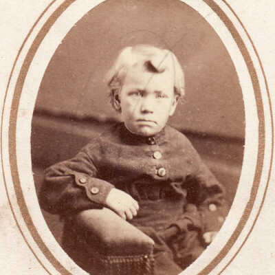 Crago-Spencer Album 02, Photo 33 - Charles Greenlee, aged 4
