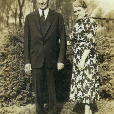 Henry Clay Sayers Jr. [1872-1945] and his wife, Frances Lillian (Scott) Sayers [1873-1949]