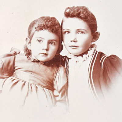 Millikin-Simpson Album, Photo 05