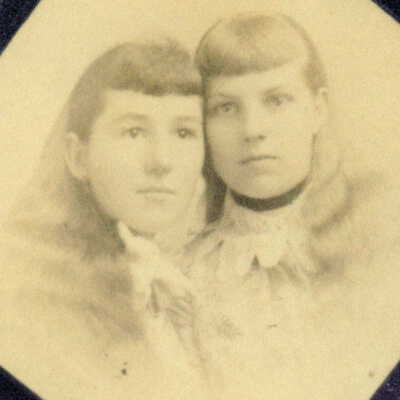 Katherine (Hill) Harrison and Mary Kent (Hoge) Hawkins
