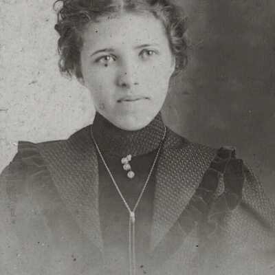 Louie (Rinehart) Whipkey [1882-1904]