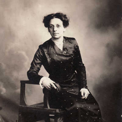 Molly (Patterson) McVay