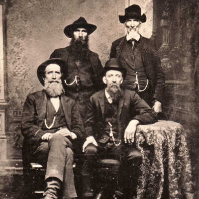 Henry Morris [back, right]