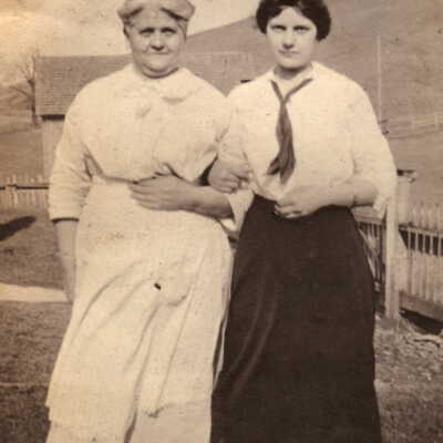 Lucy Jane (McGlumphy) Throckmorton and her daughter-in-law Ella May (Watson) Throckmorton