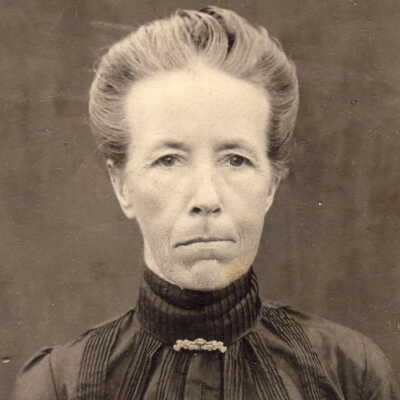 Priscilla (John) White