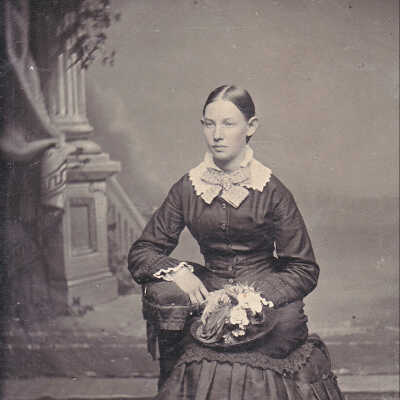 Elizabeth (Woodruff) McVay Album 01 - page 12, position 02