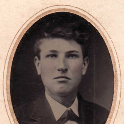 Nichols-Spragg Album, Photo 06 - Unidentified