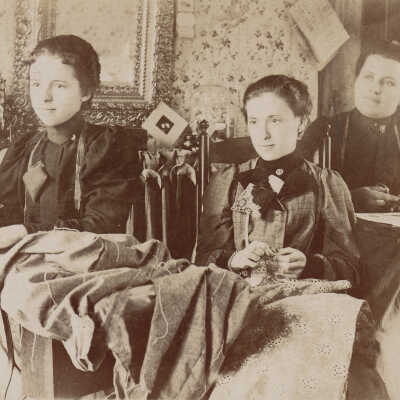 Axtell, Crayne, Myers