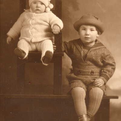 Children of Dennis Inghram White and Pearle Loreno Patterson