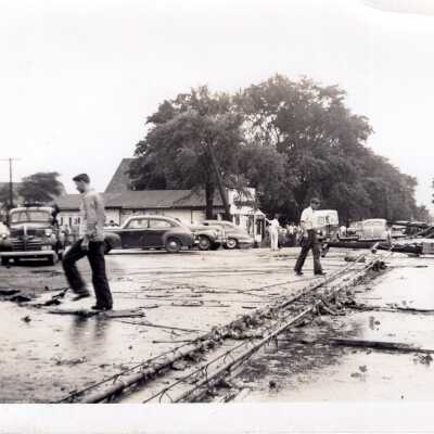 Photo of 1947 tornado Niles/Howland
