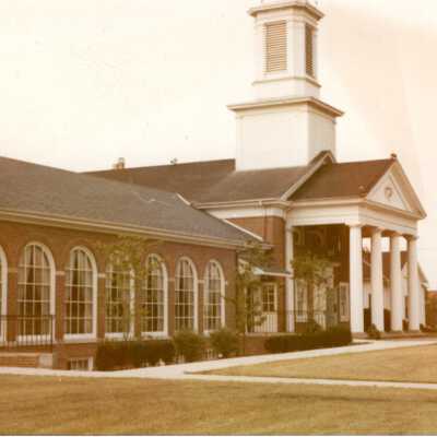 Howland Community Church Photo