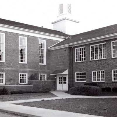 Howland Community Church Photo