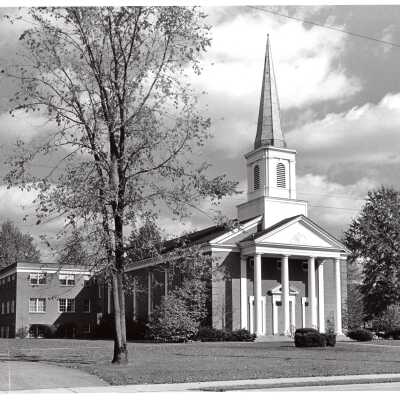Howland Community Church Photo