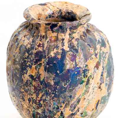Poppy Jar