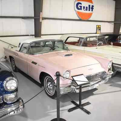 1957 Ford Thunderbird