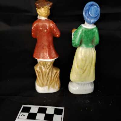 Back of shakers
