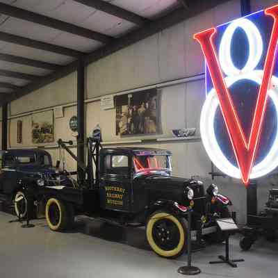 1934 Ford Model BB Tow Truck Holmes Body