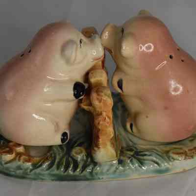 Vintage Hand Painted Ceramic Pigs Salt and Pepper Shakers with Fence / Yard Holder 3 Piece Set