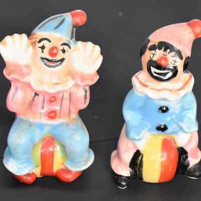 Vintage Ceramic Circus Clowns Salt and Pepper Shakers Made in Japan