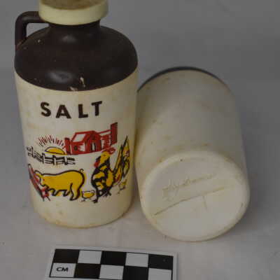 Royal-ware label on base