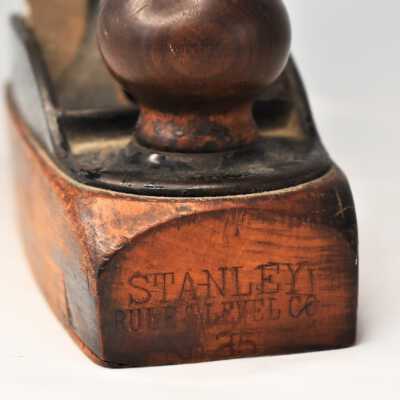 Manufacturer Label: "Stanley Rule and Level Co." "No.35".