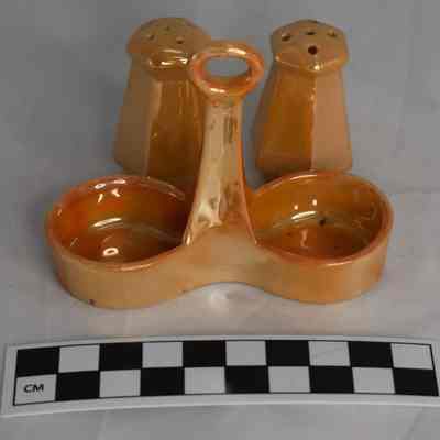 Peach Lusterware set size comparison.