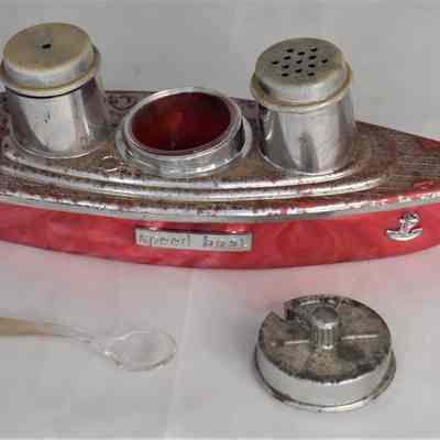 Each part of speed boat set.