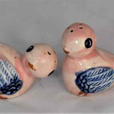 Vintage Ceramic Pink & Blue Birds Salt and Pepper Shakers Made in Japan