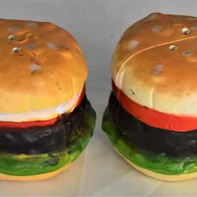 Vintage Plastic Figural Hamburger Salt and Pepper Shakers Made in Hong Kong