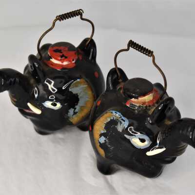 Elephant Salt and Pepper Shakers