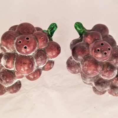 Grape Salt and Pepper Shakers