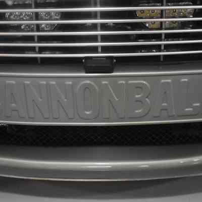 A close up of its "CANNONBALL" plate.