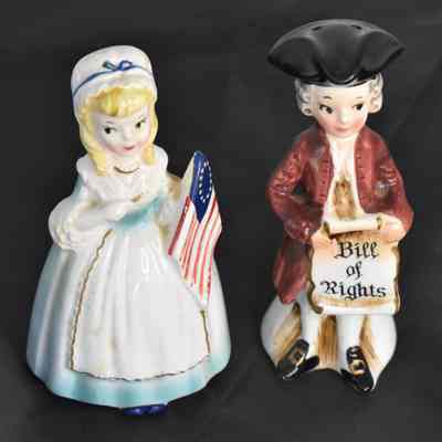 Vintage Porcelain Patriotic Betsy Ross Flag Bill of Rights Salt & Pepper Shakers Made in Japan by Enesco