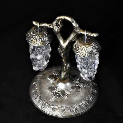 Grapevine Salt and Pepper Shakers